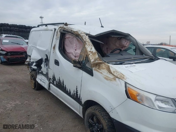 2015 Chevrolet City Express Cargo Van LS with VIN 3N63M0YN7FK725174, listed as a IAAI auction lot 41715049 with 99,999 mi miles. Bid and sale history available at carsss.com. Image 6.
