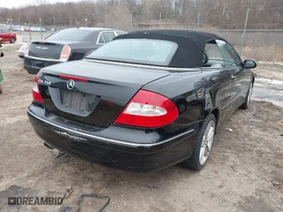 2006 Mercedes-Benz CLK-Class 3.5L with VIN WDBTK56J16F173244, listed as a IAAI auction lot 41513108 with 122,035 mi miles. Bid and sale history available at carsss.com. Image 4.