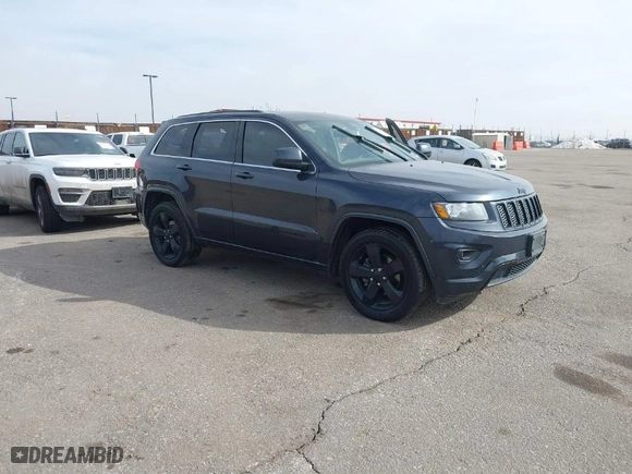 2015 Jeep Grand Cherokee Altitude with VIN 1C4RJFAG3FC608198, listed as a IAAI auction lot 41512629 with 154,647 mi miles. Bid and sale history available at carsss.com. Image 1.