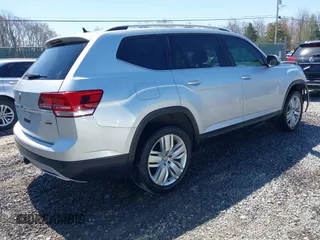 2019 Volkswagen Atlas SE with VIN 1V2UR2CA7KC528108, listed as a IAAI auction lot 42045402 with 66,479 mi miles and . Bid and sale history available at DreamBid. Image 4.