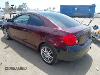 2007 Scion tC Spec with VIN JTKDE177X70216498, listed as a IAAI auction lot 42298090 with 163,981 mi miles and . Bid and sale history available at DreamBid. Image 3.