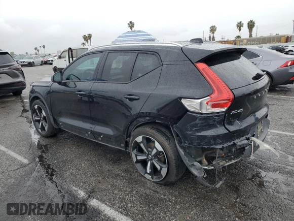 2020 Volvo XC40 Momentum with VIN YV4162UK6L2275372, listed as a Copart auction lot 49431345 with 61,151 mi miles and Salvage Title. Bid and sale history available at DreamBid. Image 2.