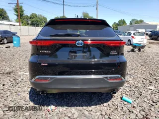 2022 Toyota Venza LE with VIN JTEAAAAH6NJ116621, listed as a Copart auction lot 66396913 with 9,890 mi miles. Bid and sale history available at carsss.com. Image 6.