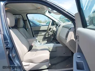 2010 Mercury Mariner Premier with VIN 4M2CN9H74AKJ22901, listed as a IAAI auction lot 42074297 with 170,559 mi miles. Bid and sale history available at carsss.com. Image 5.
