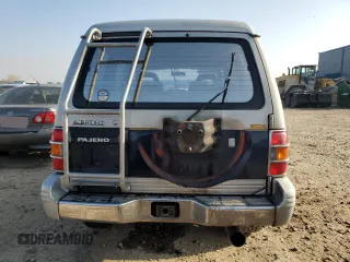 1995 Mitsubishi Montero z VIN V464049505, wystawiony jako Copart lot #83484024 z przebiegiem 158 151 mil mil oraz Szkoda całkowita • Salvage title. Historia ofert i sprzedaży dostępna na DreamBid. Obrazek 6.