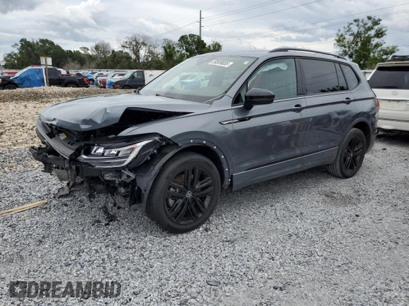 2022 Volkswagen Tiguan SE R-Line Black с VIN 3VVCB7AX1NM063447, выставлен на аукционе Copart как лот 59599855 с пробегом 53 400 миль миль и На запчасти • Non repairable. История ставок и продаж доступна на DreamBid. Изображение 1.