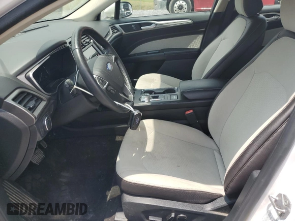 2020 Ford Fusion SE with VIN 3FA6P0HD1LR119649, listed as a Copart auction lot 63858665 with 133,344 mi miles and Clean title. Bid and sale history available at DreamBid. Image 7.