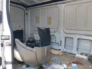 2017 Ford Transit с VIN 1FTYR2CM5HKB20007, выставлен на аукционе IAAI как лот 42571460 с пробегом 107 998 миль миль и . История ставок и продаж доступна на DreamBid. Изображение 8.
