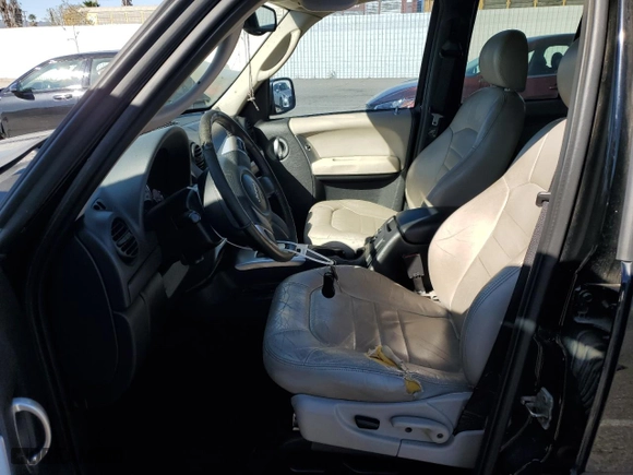 2004 Jeep Liberty Limited with VIN 1J4GK58K14W113447, listed as a Copart auction lot 46850935 with 214,554 mi miles and Salvage Title. Bid and sale history available at carsss.com. Image 7.