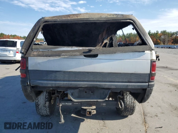 1998 Dodge 2500 with VIN 1B7KF2365WJ215346, listed as a Copart auction lot 77669924 with Not Provided miles and Clean Title. Bid and sale history available at DreamBid. Image 6.