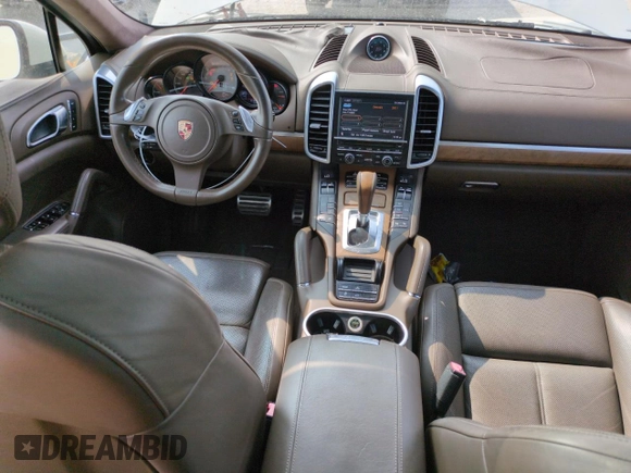2011 Porsche Cayenne S Hybrid with VIN WP1AE2A23BLA92996, listed as a Copart auction lot 70785354 with 78,214 mi miles and Clean title. Bid and sale history available at DreamBid. Image 8.