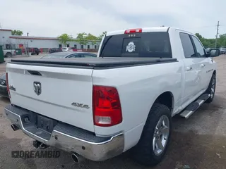 2012 Ram 1500 Outdoorsman z VIN 1C6RD7LT6CS122906, wystawiony jako IAAI lot #42359190 z przebiegiem 170 183 mil mil oraz . Historia ofert i sprzedaży dostępna na DreamBid. Obrazek 4.