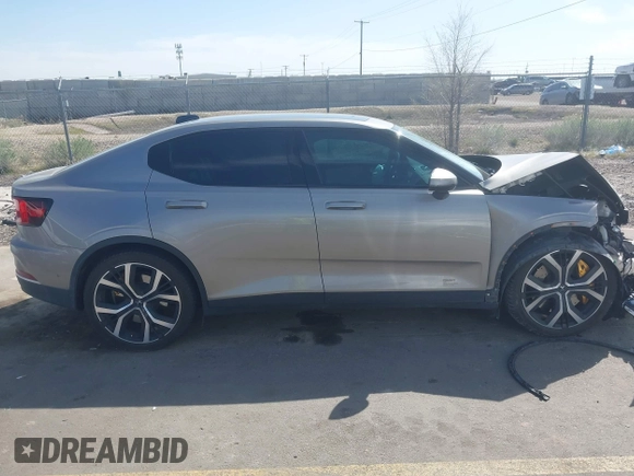 2021 Polestar 2 Launch Edition z VIN LPSED3KA9ML006538, wystawiony jako IAAI lot #42007080 z przebiegiem 45 440 mil mil oraz . Historia ofert i sprzedaży dostępna na DreamBid. Obrazek 13.