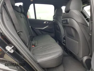2022 BMW X5 xDrive40i z VIN 5UXCR6C09N9K80780, wystawiony jako Copart lot #59870825 z przebiegiem 50 347 mil mil oraz Szkoda całkowita • Salvage title. Historia ofert i sprzedaży dostępna na DreamBid. Obrazek 11.