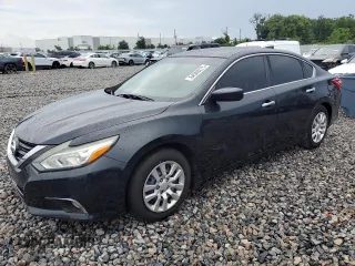 2017 Nissan Altima SR with VIN 1N4AL3AP7HN334555, listed as a Copart auction lot 64509275 with 116,571 mi miles and Salvage title. Bid and sale history available at DreamBid. Image 1.