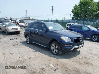 2015 Mercedes-Benz M 350 with VIN 4JGDA5HB0FA553859, listed as a IAAI auction lot 42402211 with 107,695 mi miles and . Bid and sale history available at DreamBid. Image 1.