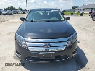 2010 Ford Fusion Hybrid z VIN 3FADP0L36AR176691, wystawiony jako Copart lot #61957685 z przebiegiem 105 452 mil mil oraz Czysty tytuł • Clean title. Historia ofert i sprzedaży dostępna na DreamBid. Obrazek 5.