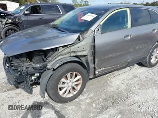 2017 Kia Sorento LX with VIN 5XYPG4A38HG287491, listed as a IAAI auction lot 41460593 with 90,416 mi miles. Bid and sale history available at carsss.com. Image 18.