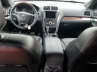 2018 Ford Explorer Platinum with VIN 1FM5K8HT0JGA01893, listed as a Copart auction lot 58896355 with 77,186 mi miles and Salvage title. Bid and sale history available at DreamBid. Image 8.