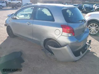 2009 Toyota Yaris with VIN JTDJT903595228361, listed as a IAAI auction lot 41727037 with 101,784 mi miles. Bid and sale history available at carsss.com. Image 3.