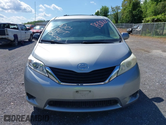 2011 Toyota Sienna LE AAS with VIN 5TDKK3DC2BS175598, listed as a IAAI auction lot 42186153 with 169,267 mi miles. Bid and sale history available at carsss.com. Image 13.