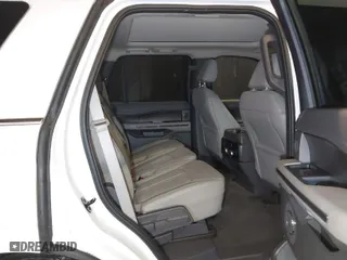 2021 Ford Expedition Limited with VIN 1FMJU2AT1MEA43036, listed as a IAAI auction lot 41941832 with 39,297 mi miles. Bid and sale history available at carsss.com. Image 8.