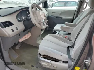 2011 Toyota Sienna LE AAS with VIN 5TDKK3DCXBS151601, listed as a Copart auction lot 53715635 with 264,672 mi miles and Salvage title. Bid and sale history available at DreamBid. Image 7.