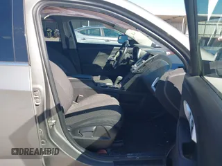 2012 Chevrolet Equinox LT w/1LT with VIN 2GNALDEK7C6305401, listed as a IAAI auction lot 41865521 with 168,235 mi miles. Bid and sale history available at carsss.com. Image 5.