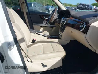 2015 Mercedes-Benz GLK 350 with VIN WDCGG5HB4FG411764, listed as a IAAI auction lot 41954685 with Not Provided miles and . Bid and sale history available at DreamBid. Image 5.