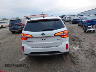 2014 Kia Sorento SX with VIN 5XYKW4A70EG451120, listed as a IAAI auction lot 41309727 with 106,262 mi miles. Bid and sale history available at carsss.com. Image 16.