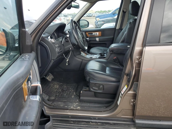 2016 Land Rover LR4 HSE LUX with VIN SALAK2V62GA806815, listed as a Copart auction lot 51108385 with NaN miles and Clean Title. Bid and sale history available at carsss.com. Image 7.