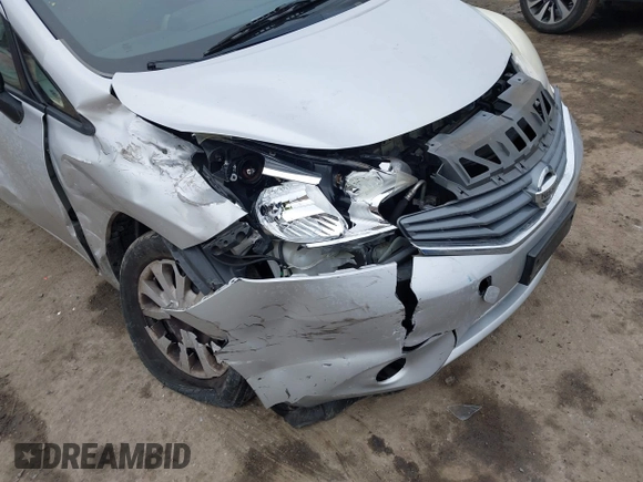 2015 Nissan Note S with VIN 3N1CE2CP5FL405319, listed as a IAAI auction lot 41357912 with 133,073 mi miles and . Bid and sale history available at DreamBid. Image 6.