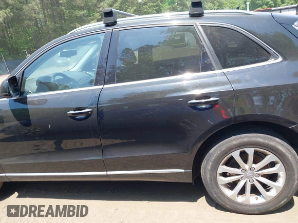 2015 Audi Q5 Premium Plus with VIN WA1LFAFP1FA130274, listed as a IAAI auction lot 42180225 with 101,758 mi miles and . Bid and sale history available at DreamBid. Image 14.