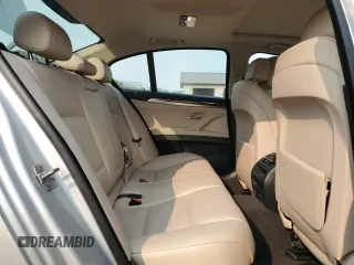 2013 BMW 5 Series 528i xDrive z VIN WBAXH5C51DD107887, wystawiony jako Copart lot #59550505 z przebiegiem 89 537 mil mil oraz Szkoda całkowita • Salvage title. Historia ofert i sprzedaży dostępna na DreamBid. Obrazek 10.