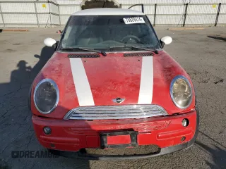 2002 MINI Hardtop with VIN WMWRC33432TE12395, listed as a Copart auction lot 76629414 with 181,921 mi miles and Clean Title. Bid and sale history available at DreamBid. Image 5.
