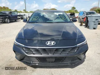 2024 Hyundai Elantra SEL with VIN KMHLS4DG7RU641279, listed as a Copart auction lot 49409654 with 1,473 mi miles and Non Repairable. Bid and sale history available at carsss.com. Image 5.