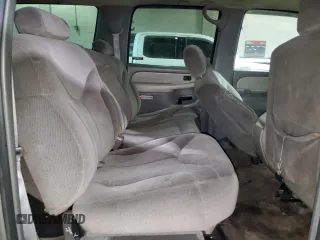 2002 GMC Yukon XL SLT with VIN 1GKFK16Z72J233875, listed as a Copart auction lot 46893385 with 277,177 mi miles and Clean Title. Bid and sale history available at carsss.com. Image 11.
