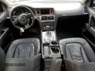 2007 Audi Q7 Premium Plus z VIN WA1EY74L77D050791, wystawiony jako Copart lot #56683765 z przebiegiem 83 444 mil mil oraz Czysty tytuł • Clean title. Historia ofert i sprzedaży dostępna na DreamBid. Obrazek 8.