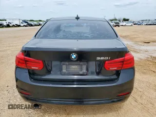 2018 BMW 3 Series 320i with VIN WBA8A9C56JAH12021, listed as a Copart auction lot 58971175 with 100,317 mi miles and Salvage title. Bid and sale history available at DreamBid. Image 6.
