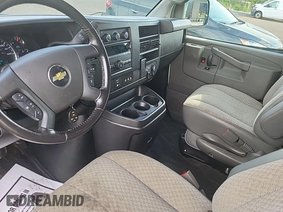 2022 Chevrolet Express Cargo with VIN 1GCWGAFP1N1185077, listed as a IAAI auction lot 42621028 with 85,739 mi miles and . Bid and sale history available at DreamBid. Image 10.