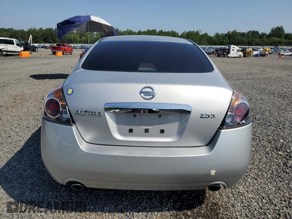 2011 Nissan Altima S with VIN 1N4AL2APXBN425899, listed as a Copart auction lot 62120565 with 183,677 mi miles and Salvage title. Bid and sale history available at DreamBid. Image 6.