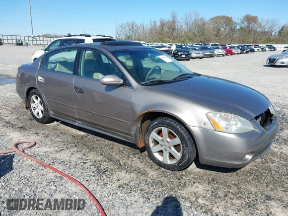 2003 Nissan Altima S with VIN 1N4AL11DX3C228986, listed as a IAAI auction lot 41767378 with 185,362 mi miles. Bid and sale history available at carsss.com. Image 1.