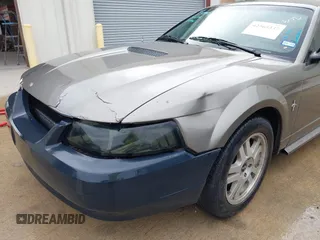 2002 Ford Mustang Standard with VIN 1FAFP40412F208412, listed as a IAAI auction lot 42565337 with 178,247 mi miles and . Bid and sale history available at DreamBid. Image 6.