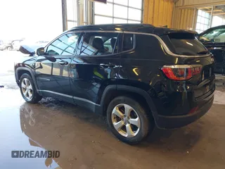2018 Jeep Compass Latitude with VIN 3C4NJCBB6JT502308, listed as a IAAI auction lot 41561816 with 93,599 mi miles. Bid and sale history available at carsss.com. Image 3.