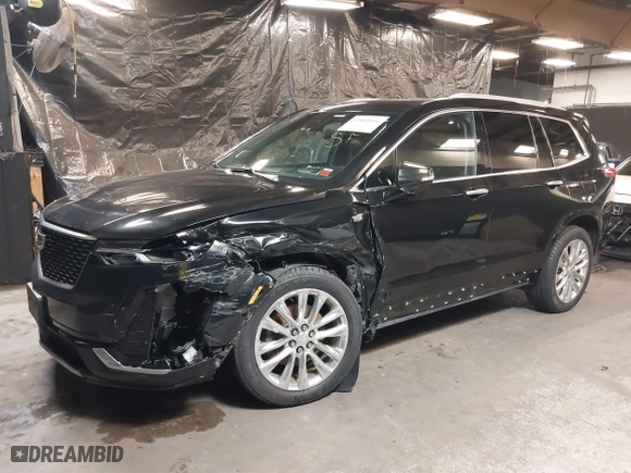 2020 Cadillac XT6 AWD Premium Luxury with VIN 1GYKPDRSXLZ111021, listed as a IAAI auction lot 37922511 with 54,755 mi miles. Bid and sale history available at carsss.com. Image 17.