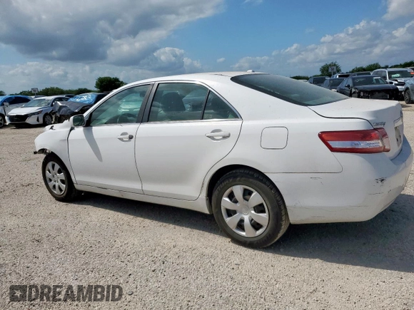 2010 Toyota Camry z VIN 4T1BF3EK9AU528161, wystawiony jako Copart lot #59441395 z przebiegiem 110 663 mil mil oraz Czysty tytuł • Clean title. Historia ofert i sprzedaży dostępna na DreamBid. Obrazek 2.