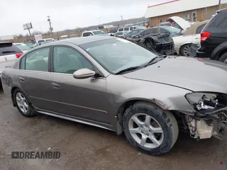 2006 Nissan Altima 2.5 with VIN 1N4AL11D46N459116, listed as a IAAI auction lot 41498539 with 202,375 mi miles. Bid and sale history available at carsss.com. Image 13.