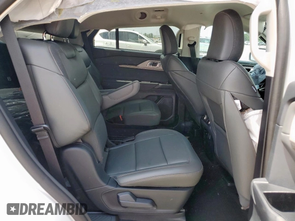 2025 Ford Explorer Active with VIN 1FMUK7DH3SGB30316, listed as a Copart auction lot 57450735 with 509 mi miles and Salvage title. Bid and sale history available at DreamBid. Image 11.