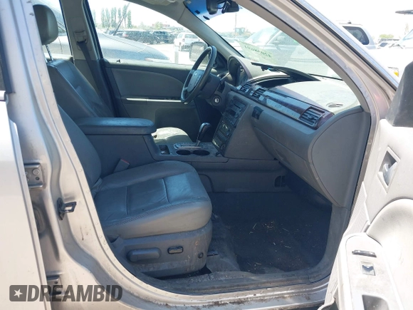 2007 Ford Five Hundred SEL with VIN 1FAFP24107G105116, listed as a IAAI auction lot 42058691 with 1 mi miles. Bid and sale history available at carsss.com. Image 5.