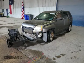 2010 GMC Terrain SLE-1 with VIN 2CTALBEW1A6375333, listed as a Copart auction lot 53718695 with 199,033 mi miles and Salvage title. Bid and sale history available at DreamBid. Image 1.